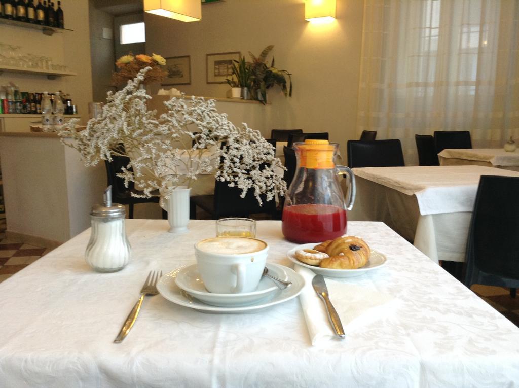 Albergo Giugni Prato  Dış mekan fotoğraf