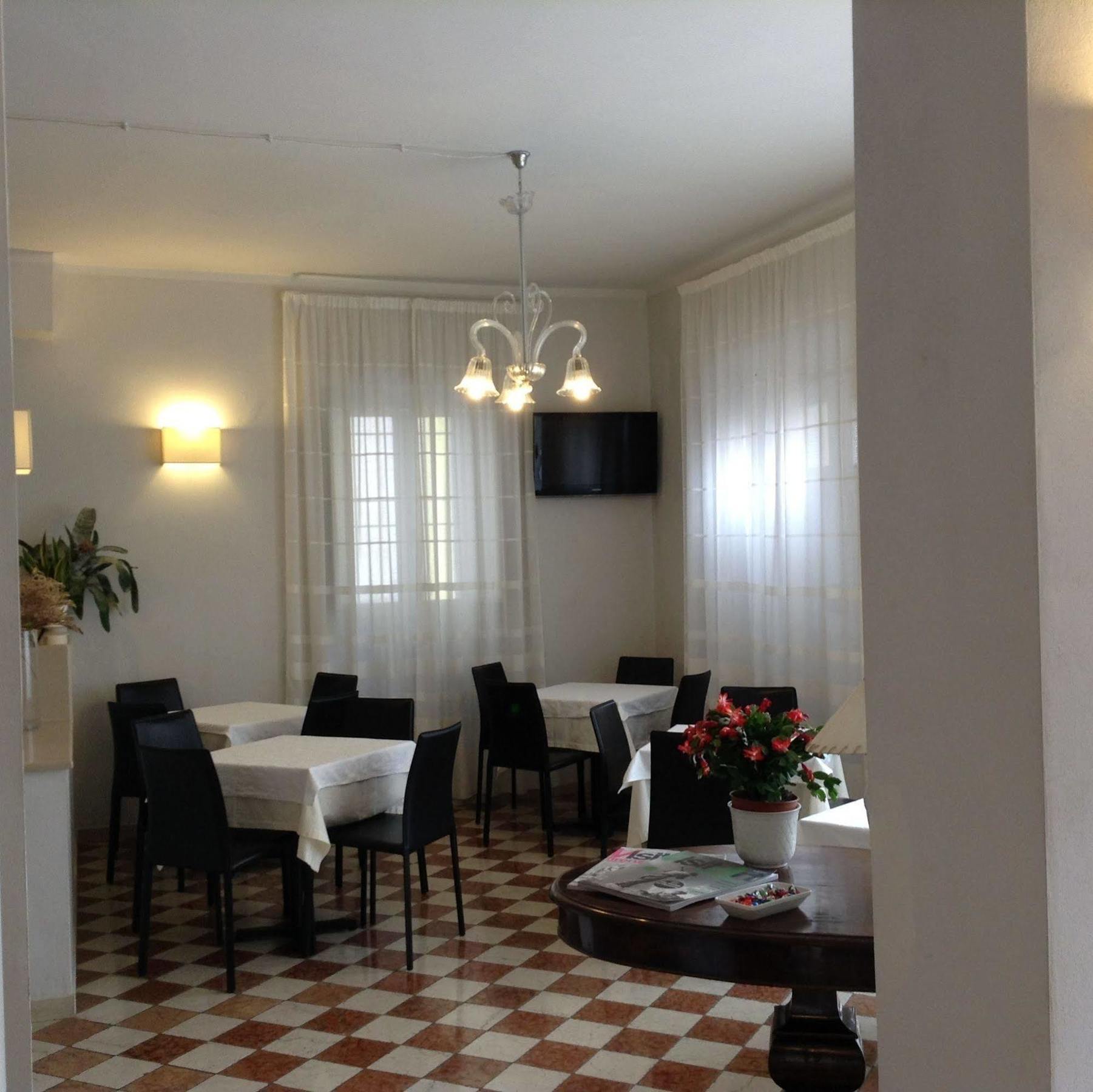 Albergo Giugni Prato  Dış mekan fotoğraf
